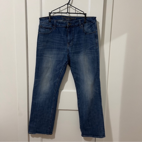 American Eagle Blue Bootcut Jeans - Picture 1 of 6